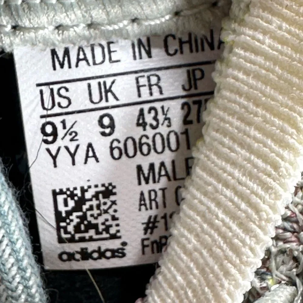 adidas UltraBoost ATR Mid Multicolor Size 9,5